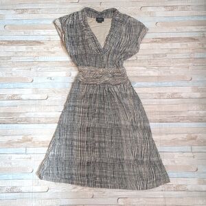 Anthro XS Deletta wavering grid dress deep v neck cap sleeve crosshatch